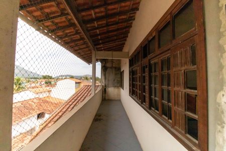 Casa à venda com 360m², 6 quartos e 4 vagasVaranda