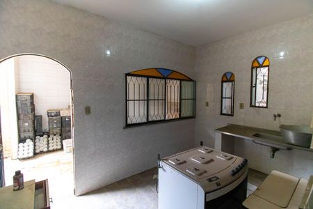 Casa à venda com 360m², 6 quartos e 4 vagasCozinha