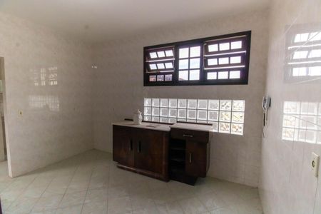 Casa à venda com 360m², 6 quartos e 4 vagasCozinha e Área de Serviço