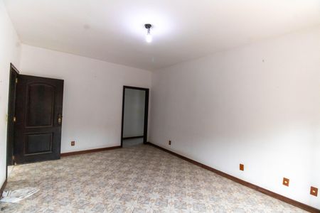 Casa à venda com 360m², 6 quartos e 4 vagasSala 1