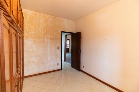 Casa à venda com 360m², 6 quartos e 4 vagasQuarto 3