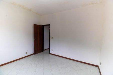 Casa à venda com 360m², 6 quartos e 4 vagasQuarto 4