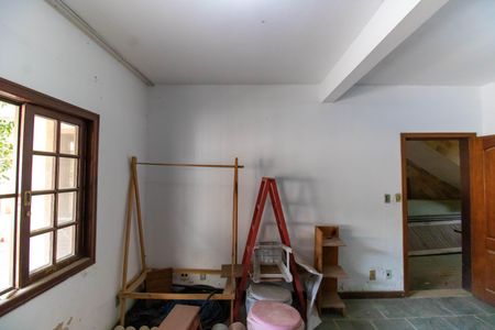 Casa à venda com 360m², 6 quartos e 4 vagasSala 2