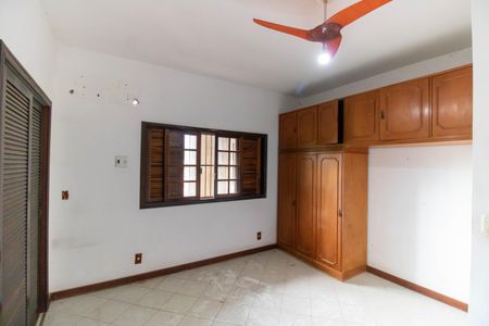 Casa à venda com 360m², 6 quartos e 4 vagasQuarto 1