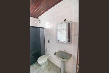 Casa à venda com 360m², 6 quartos e 4 vagasBanheiro 3