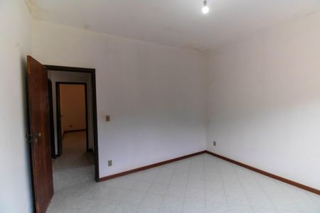 Casa à venda com 360m², 6 quartos e 4 vagasQuarto 4