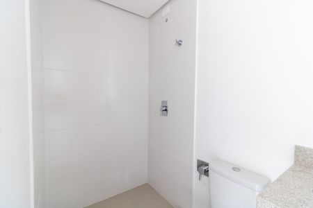 Apartamento à venda com 70m², 2 quartos e 2 vagas Apartamento à venda com 70m², 2 quartos e 2 vagasBanheiro Social