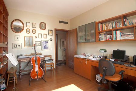 Apartamento à venda com 568m², 4 quartos e 2 vagasQuarto 3