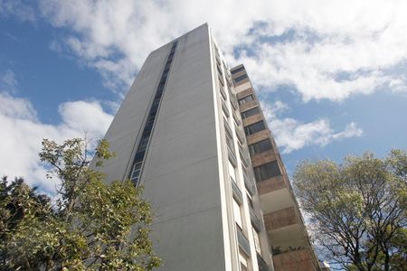 Apartamento à venda com 568m², 4 quartos e 2 vagasFachada