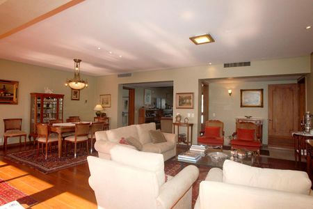 Apartamento à venda com 568m², 4 quartos e 2 vagasSala 1