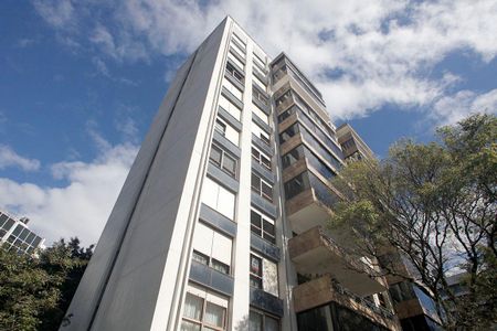 Apartamento à venda com 568m², 4 quartos e 2 vagasFachada