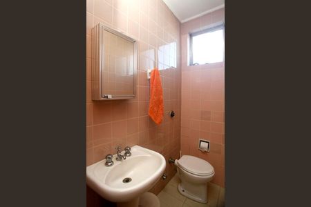 Apartamento à venda com 568m², 4 quartos e 2 vagasBanheiro de Serviço