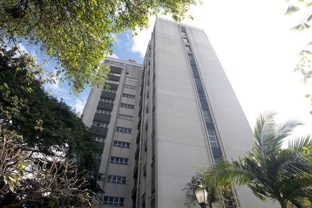 Apartamento à venda com 568m², 4 quartos e 2 vagasFachada