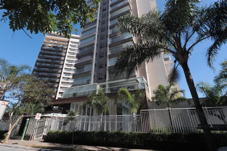 Apartamento à venda com 74m², 2 quartos e 1 vagaFachada