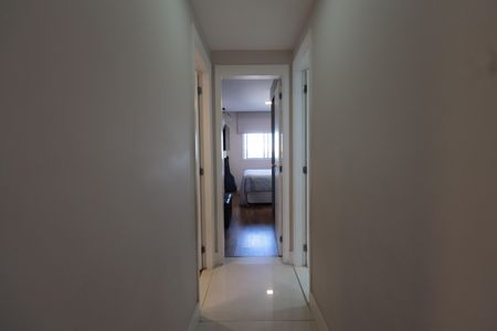 Apartamento à venda com 74m², 2 quartos e 1 vagaCorredor
