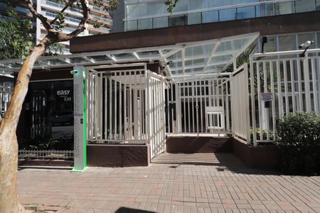 Apartamento à venda com 74m², 2 quartos e 1 vagaPortaria