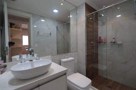 Apartamento à venda com 74m², 2 quartos e 1 vagaBanheiro Social