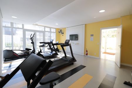 Apartamento à venda com 74m², 2 quartos e 1 vagaÁrea comum - Academia