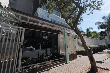 Apartamento à venda com 74m², 2 quartos e 1 vagaPortaria