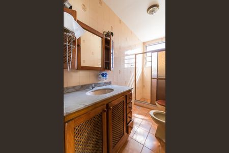 Casa à venda com 500m², 4 quartos e 3 vagasBanheiro Social 2