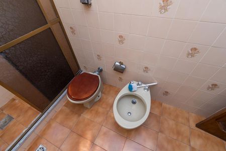 Casa à venda com 500m², 4 quartos e 3 vagasBanheiro Social 2