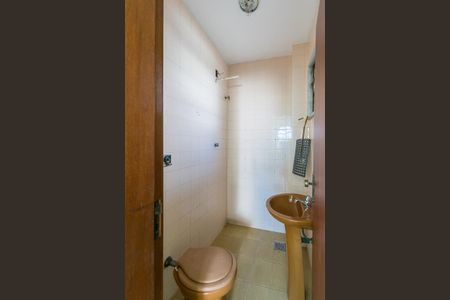 Casa à venda com 500m², 4 quartos e 3 vagasBanheiro de serviço