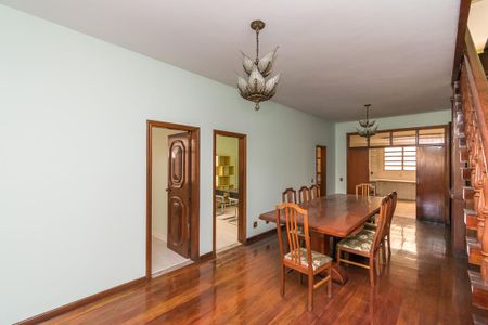 Casa à venda com 500m², 4 quartos e 3 vagasSala de Jantar