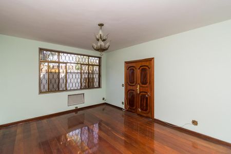 Casa à venda com 500m², 4 quartos e 3 vagasSala 1