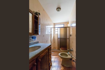 Casa à venda com 500m², 4 quartos e 3 vagasBanheiro Social 2