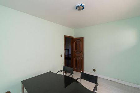 Casa à venda com 500m², 4 quartos e 3 vagasQuarto 2