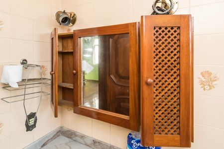 Casa à venda com 500m², 4 quartos e 3 vagasBanheiro Social 2