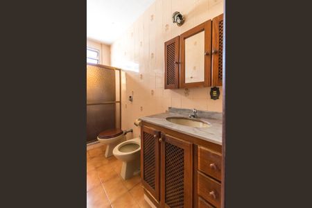 Casa à venda com 500m², 4 quartos e 3 vagasBanheiro Social 1