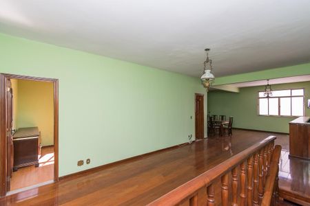 Casa à venda com 500m², 4 quartos e 3 vagasSala 2