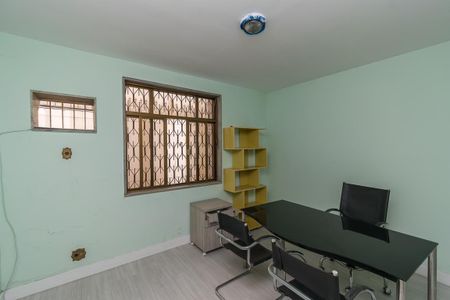 Casa à venda com 500m², 4 quartos e 3 vagasQuarto 2