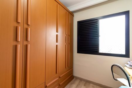 Apartamento à venda com 93m², 3 quartos e 2 vagas Apartamento à venda com 93m², 3 quartos e 2 vagasQuarto 2