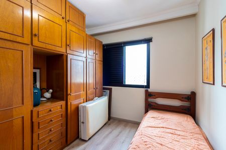 Apartamento à venda com 93m², 3 quartos e 2 vagas Apartamento à venda com 93m², 3 quartos e 2 vagasQuarto 1