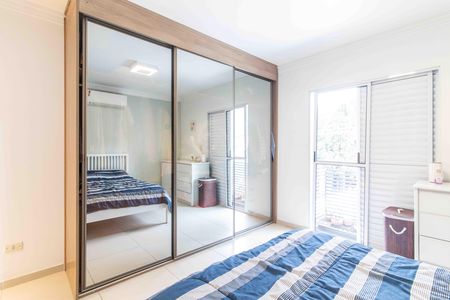 Casa à venda com 143m², 3 quartos e 4 vagas Casa à venda com 143m², 3 quartos e 4 vagasSuíte 02