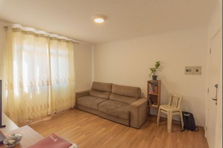 Apartamento à venda com 74m², 3 quartos e 1 vaga Apartamento à venda com 74m², 3 quartos e 1 vagaSala