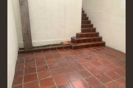 Casa à venda com 120m², 3 quartos e 1 vaga