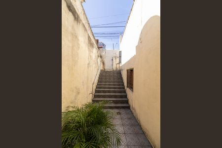 Casa à venda com 311m², 4 quartos e sem vaga Casa à venda com 311m², 4 quartos e sem vagaEntrada