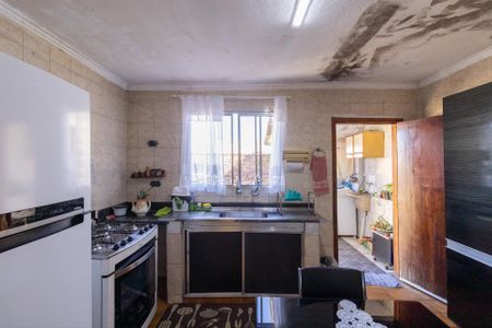 Casa à venda com 311m², 4 quartos e sem vaga Casa à venda com 311m², 4 quartos e sem vagaCasa 1 Cozinha
