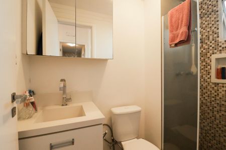 Apartamento à venda com 92m², 3 quartos e 2 vagasBanheiro da Suíte