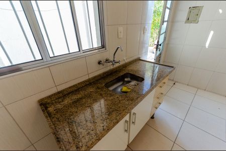 Casa à venda com 118m², 4 quartos e sem vaga Casa à venda com 118m², 4 quartos e sem vagaCozinha