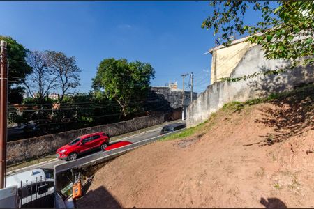 Casa à venda com 118m², 4 quartos e sem vaga Casa à venda com 118m², 4 quartos e sem vagaÁrea externa