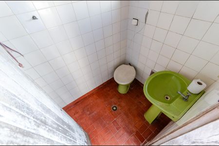 Casa à venda com 118m², 4 quartos e sem vaga Casa à venda com 118m², 4 quartos e sem vagaBanheiro 2