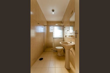 Casa à venda com 118m², 4 quartos e sem vaga Casa à venda com 118m², 4 quartos e sem vagaBanheiro 1