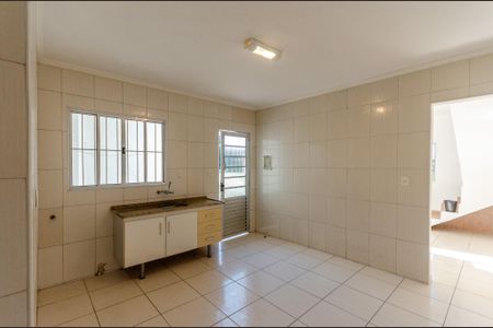 Casa à venda com 118m², 4 quartos e sem vaga Casa à venda com 118m², 4 quartos e sem vagaCozinha