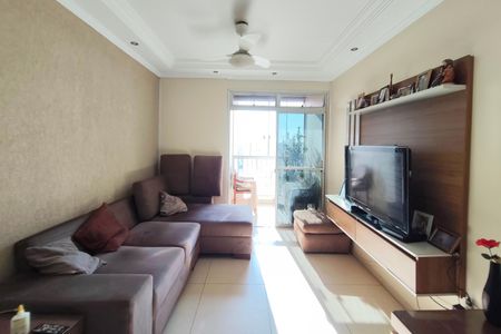 Apartamento à venda com 79m², 3 quartos e 2 vagas Apartamento à venda com 79m², 3 quartos e 2 vagasSala