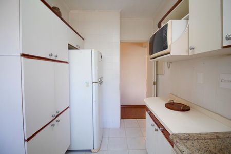 Apartamento para alugar com 60m², 2 quartos e sem vagaCozinha
