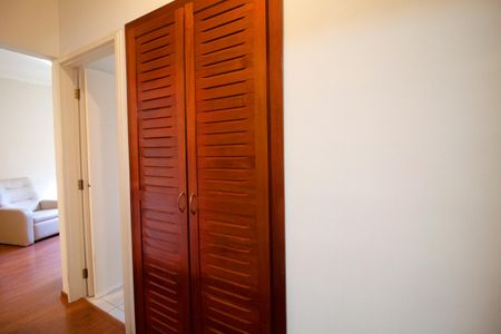 Apartamento para alugar com 60m², 2 quartos e sem vagaCorredor